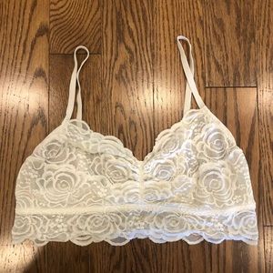 PINK (Victoria’s Secret) bralette